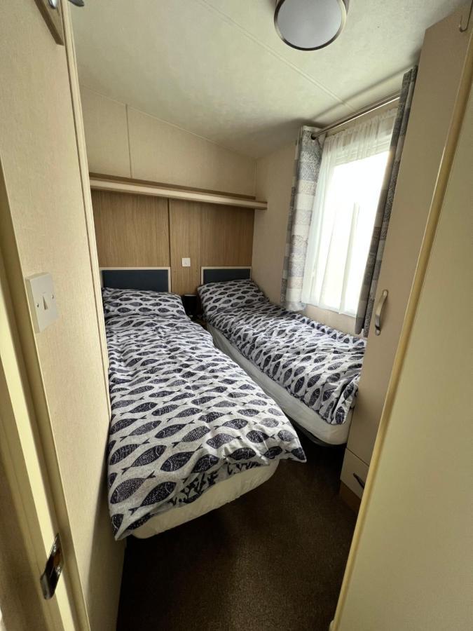 Mollys Retreat Pet Friendly Three Bed Caravan With Small Garden Newquay Bay Resort Quieter Area Of Park Ngoại thất bức ảnh